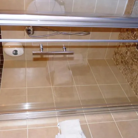 Hotel Hotel-restaurant La P'tite