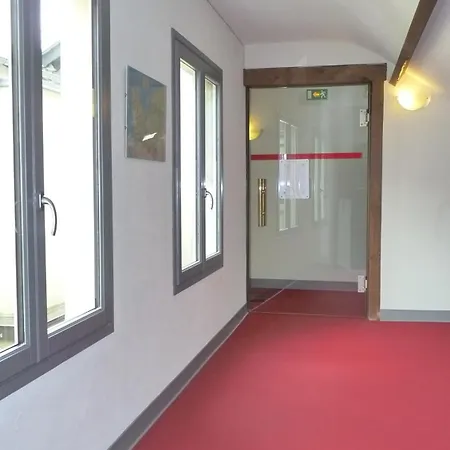 Hotel-restaurant La P'tite Hotel Lillebonne